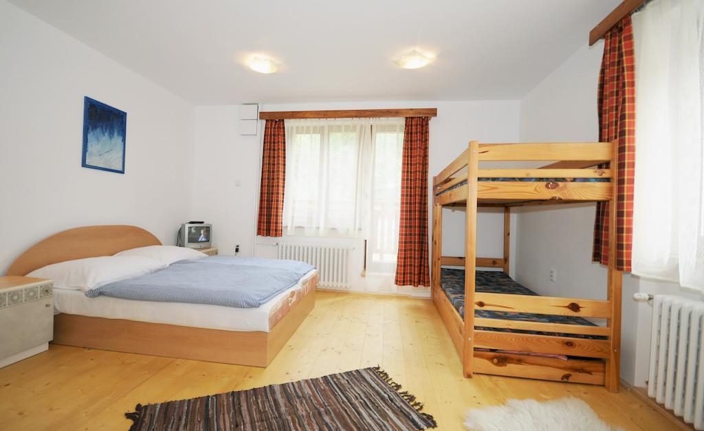 Penzion U Holosov Smrecany Room photo