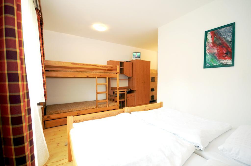 Penzion U Holosov Smrecany Room photo